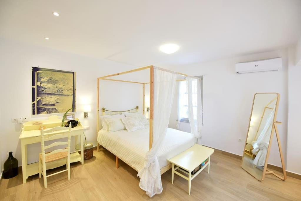 Sterna Apartment ไฮดรา ภายนอก รูปภาพ